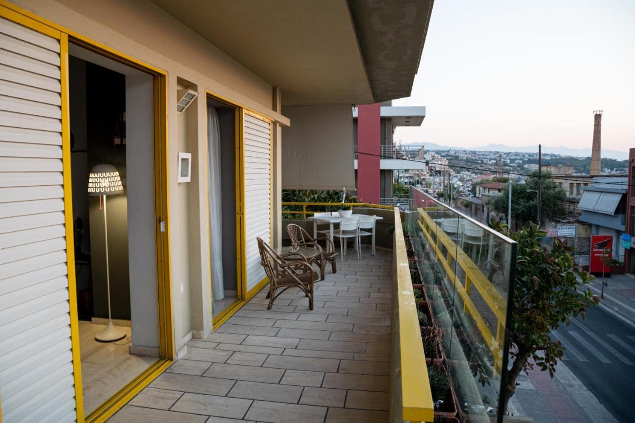 Eftihia Apartments By The Sea Ретимно Екстериор снимка