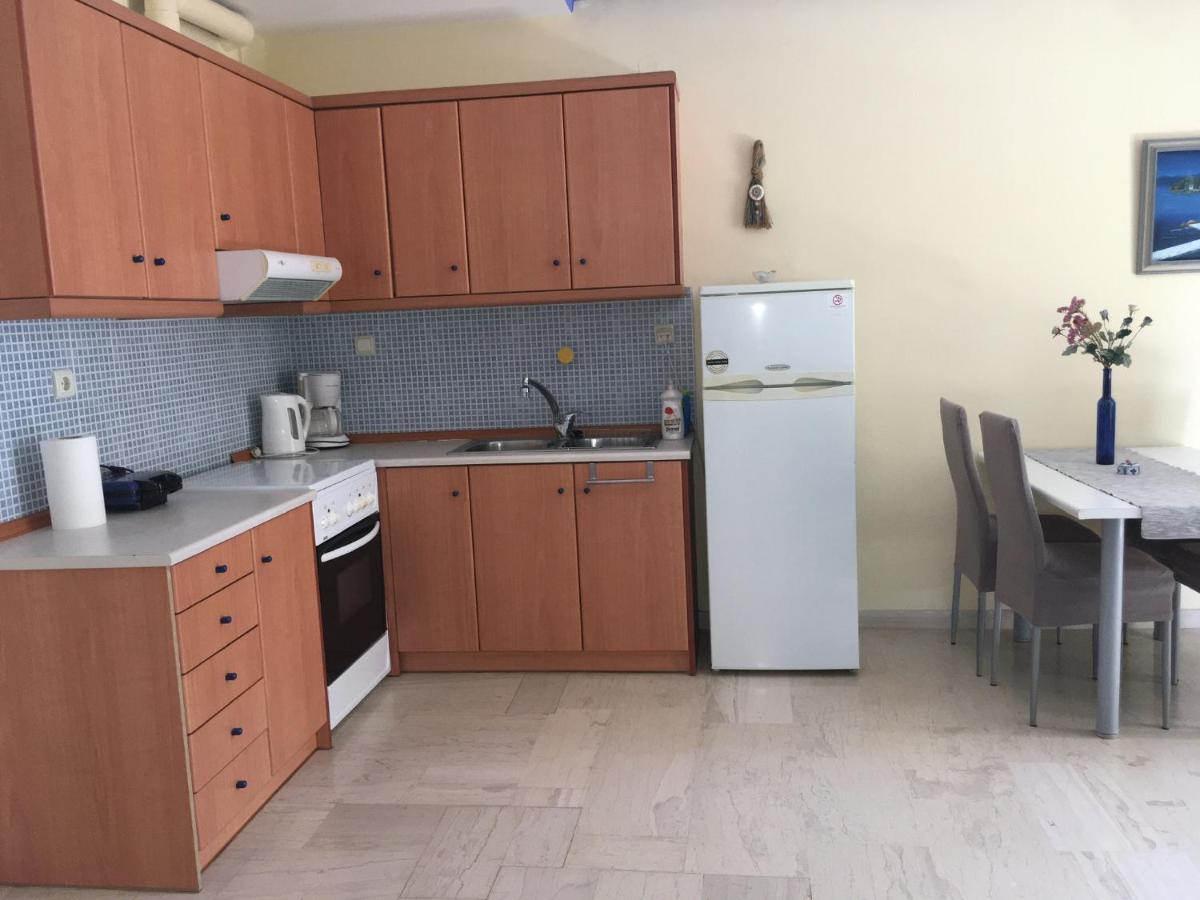 Eftihia Apartments By The Sea Ретимно Екстериор снимка