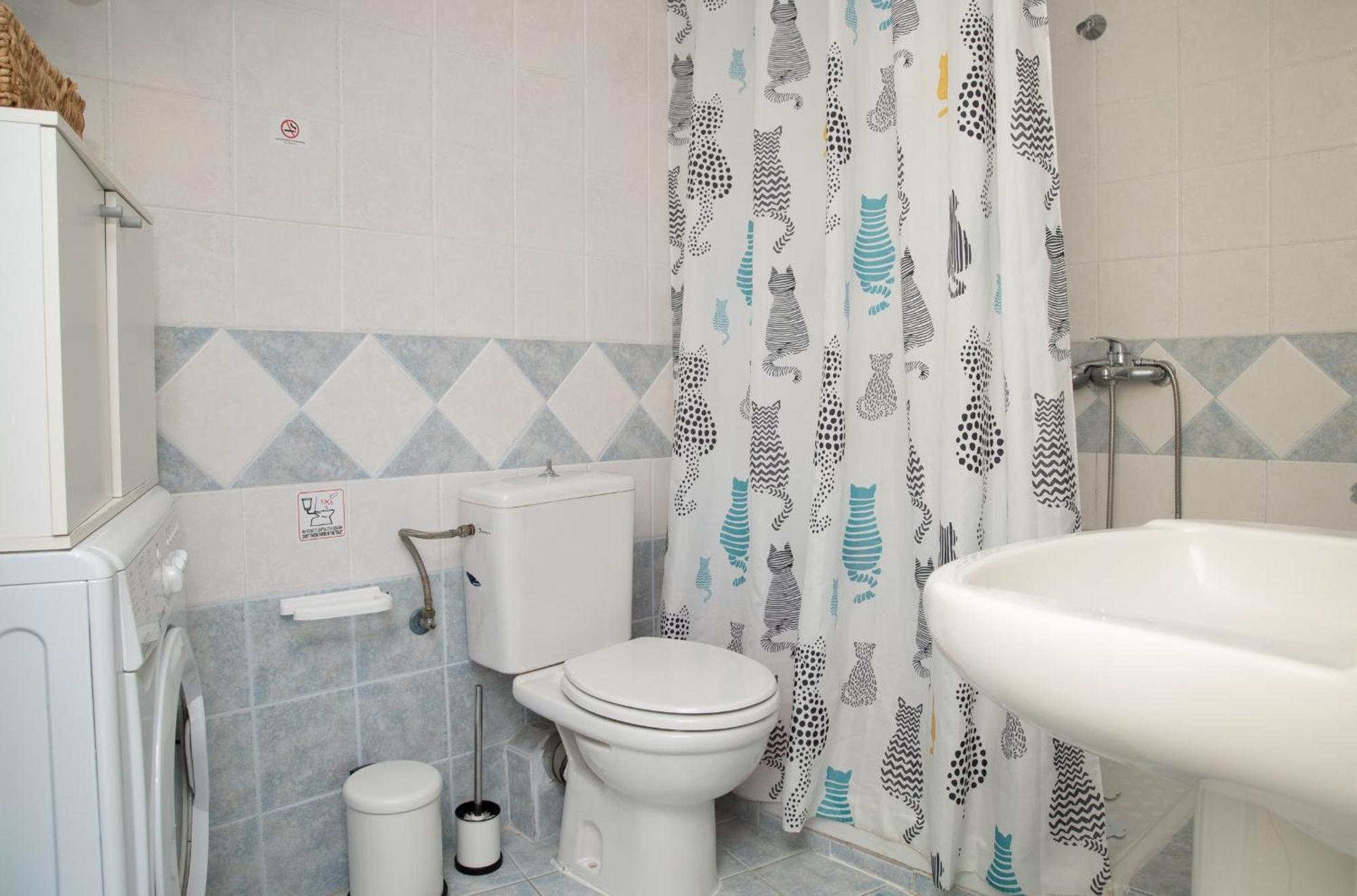 Eftihia Apartments By The Sea Ретимно Екстериор снимка